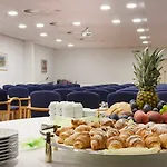 Отель Vivat 5*