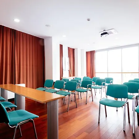 Vivat Otel 5*