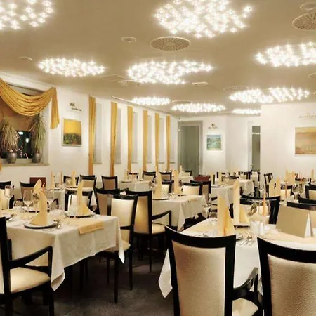 Vivat Hotel