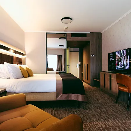 Otel Vivat 5*