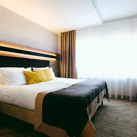 Vivat Otel
