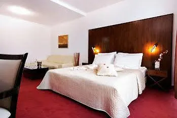 Vivat Otel 5*